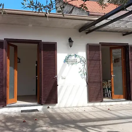 Mon Reve 2 Apartment Pianillo